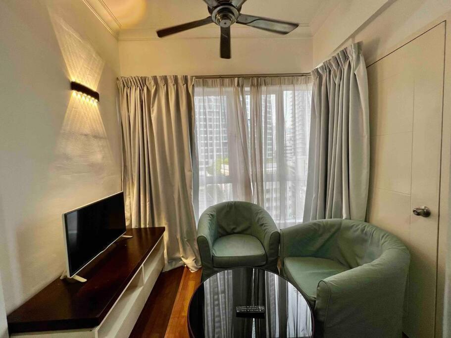 Apartamento Couple At Casa Mutiara 5 Mins Walk To Lrt, Jalan Alor And Bukit Bintang