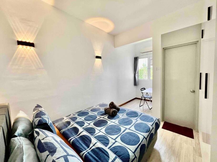 Couple At Casa Mutiara 5 Mins Walk To Lrt, Jalan Alor And Bukit Bintang Apartamento
