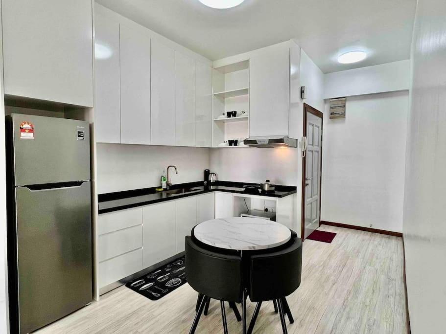 Apartamento Couple At Casa Mutiara 5 Mins Walk To Lrt, Jalan Alor And Bukit Bintang
